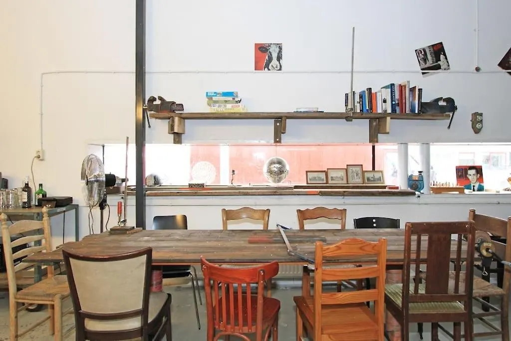 Warehouse Apartment In Spacious Industrial Workshop Amsterdam